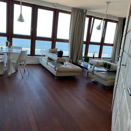 Sea Towers Apartament Vip